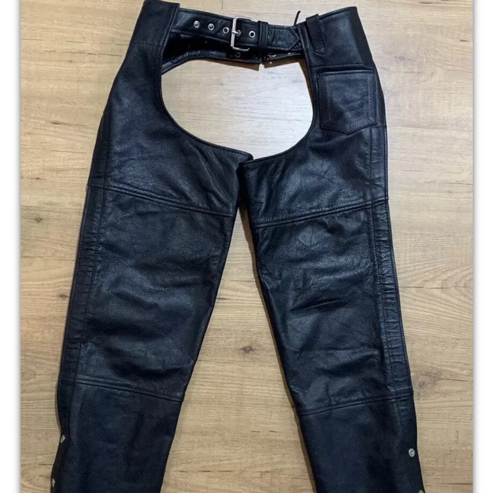 FMC Black Leather Motorcycle Chaps Zipper Snaps Buckle Over Pants Size XS